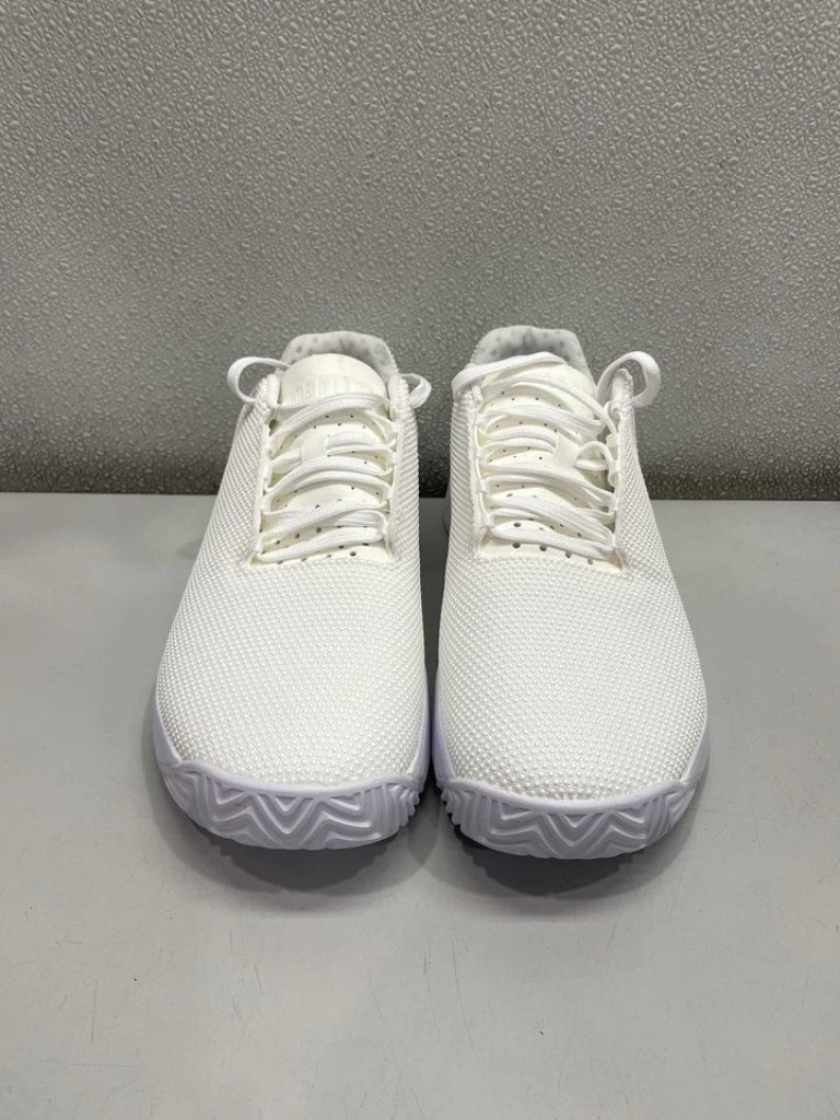 Nobull Unisex White Training Sneakers M6.5 W8 — image 7 of 8